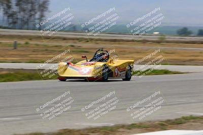 media/Apr-30-2022-CalClub SCCA (Sat) [[98b58ad398]]/Around the Pits/